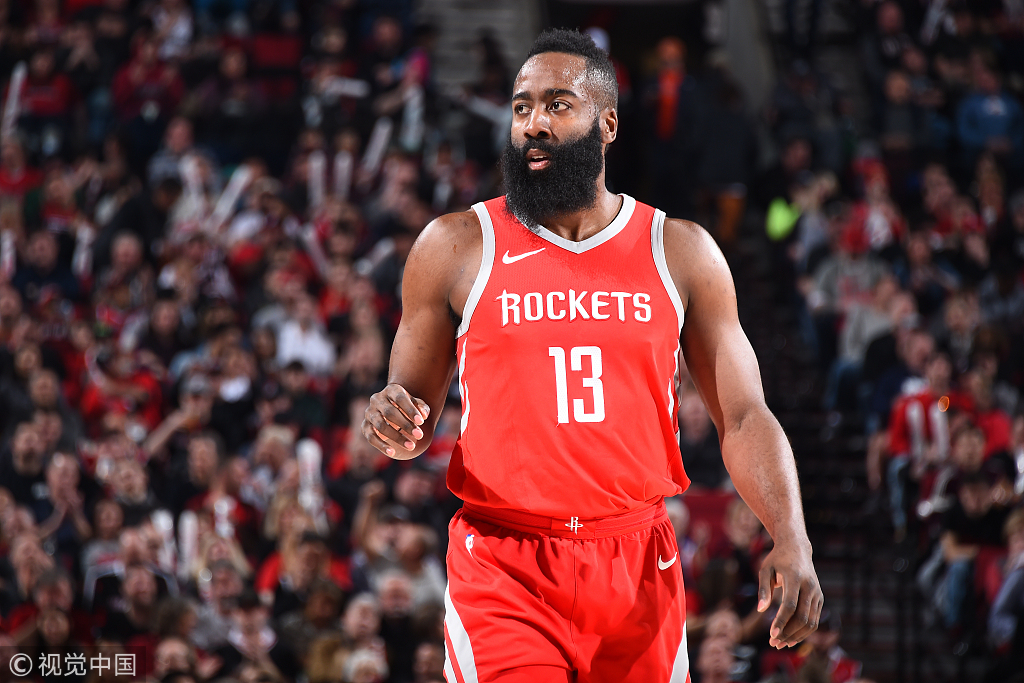  艾顿22+15统治篮板，开拓者终结雷霆四连胜  