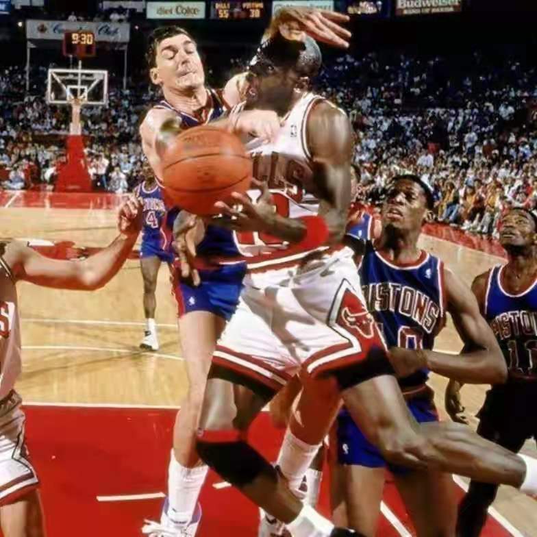  科隆队史首次客场战胜拜仁慕尼黑  