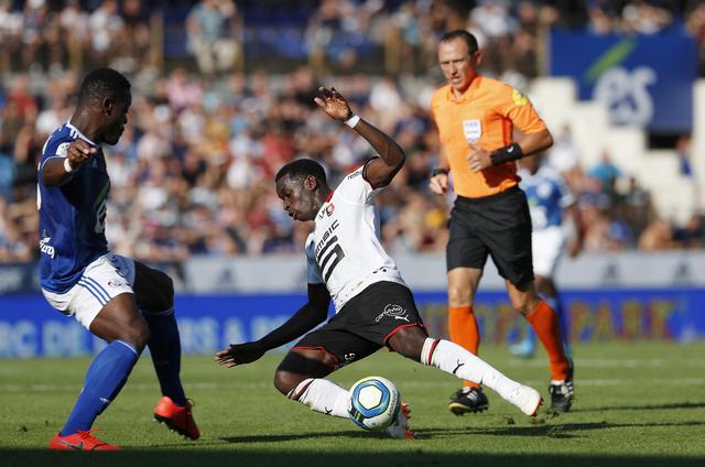  斯特拉斯堡门将神扑零封对手创纪录  