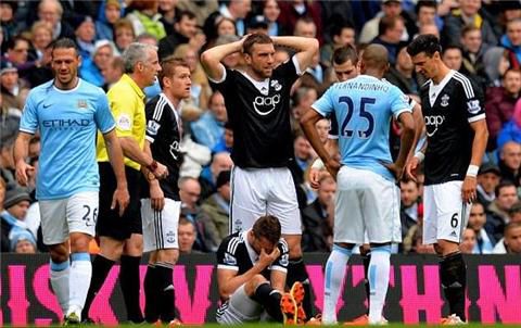 20, 那不勒斯锋霸重伤赛季恐报销  